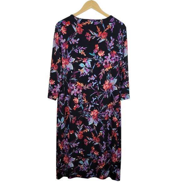 Chico’s Floral Print Faux Wrap Dress Size 12/14. Stretch Jersey Knit Multi-Color - Picture 7 of 9
